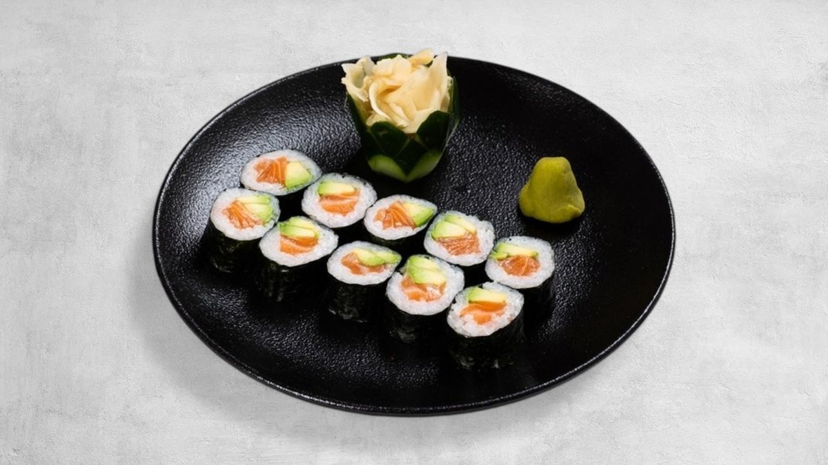 Maki Salmon Avocado