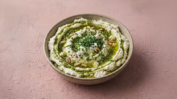 גבינה בולגרית פסטו למריחה